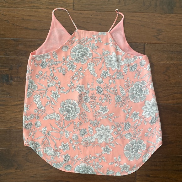 Loft Tank - Picture 2 of 3